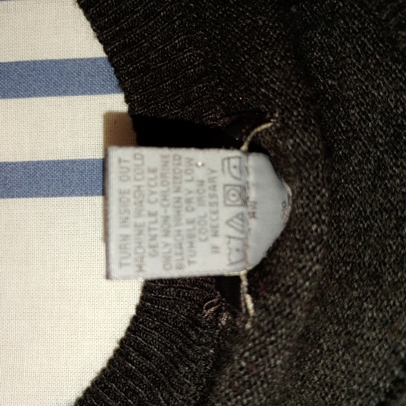 Men's Dockers pullover - Picture 7 of 8